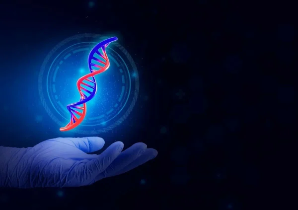 Cadeia de DNA apoiada sobre uma mão ilustrando conceito de teste genético.