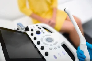 Como funciona o monitoramento dos folículos na FIV?