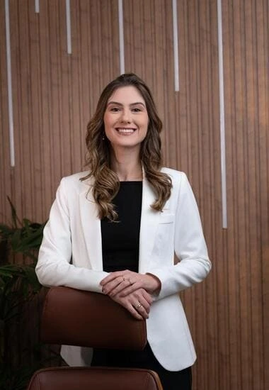Dra. Camila Franzin