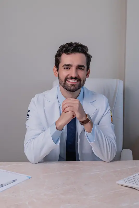 Dr. Aurélio Canabrava